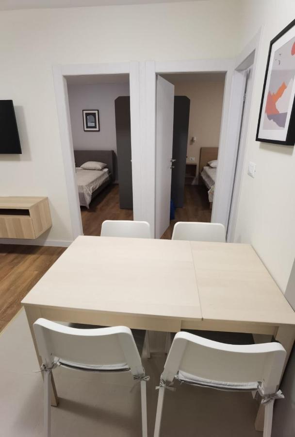 Style 2Br*** Apartment Сплит Екстериор снимка